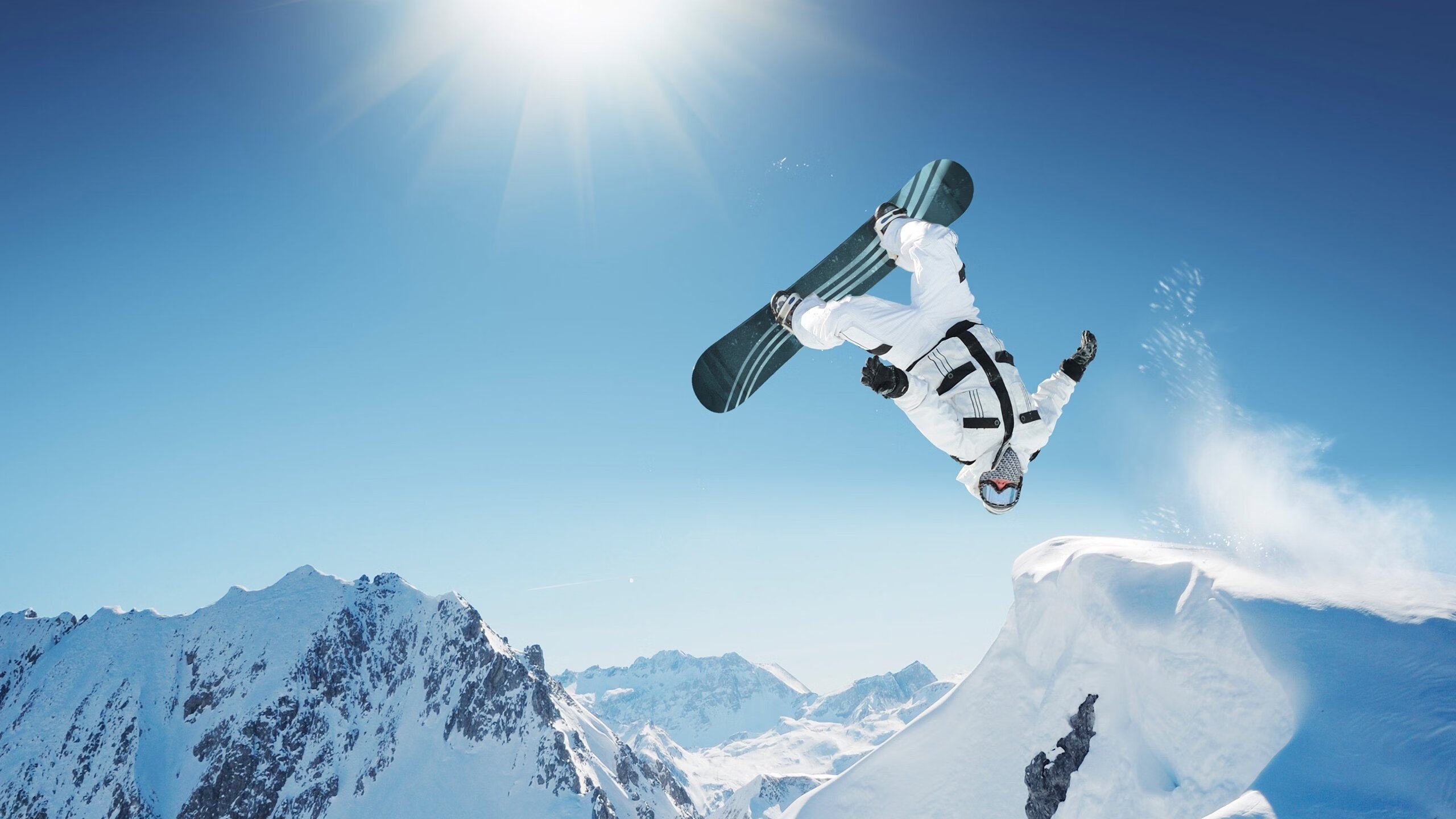 雄鹿正面击溃国王，班凯罗冠军级表现改写联盟格局