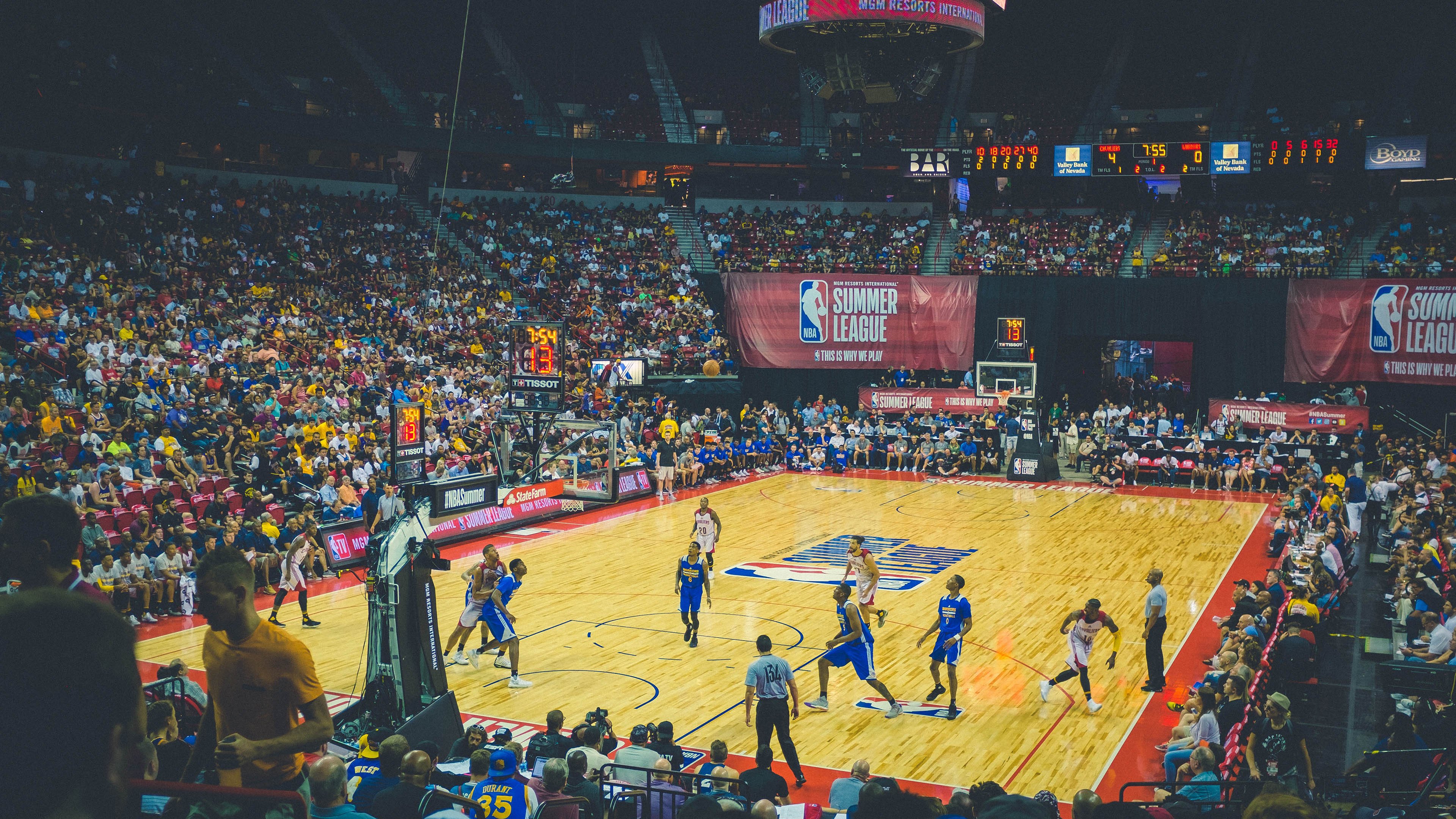 尼斯之盾，F1年度争冠焦点战中，一场技术与战术的全面压制