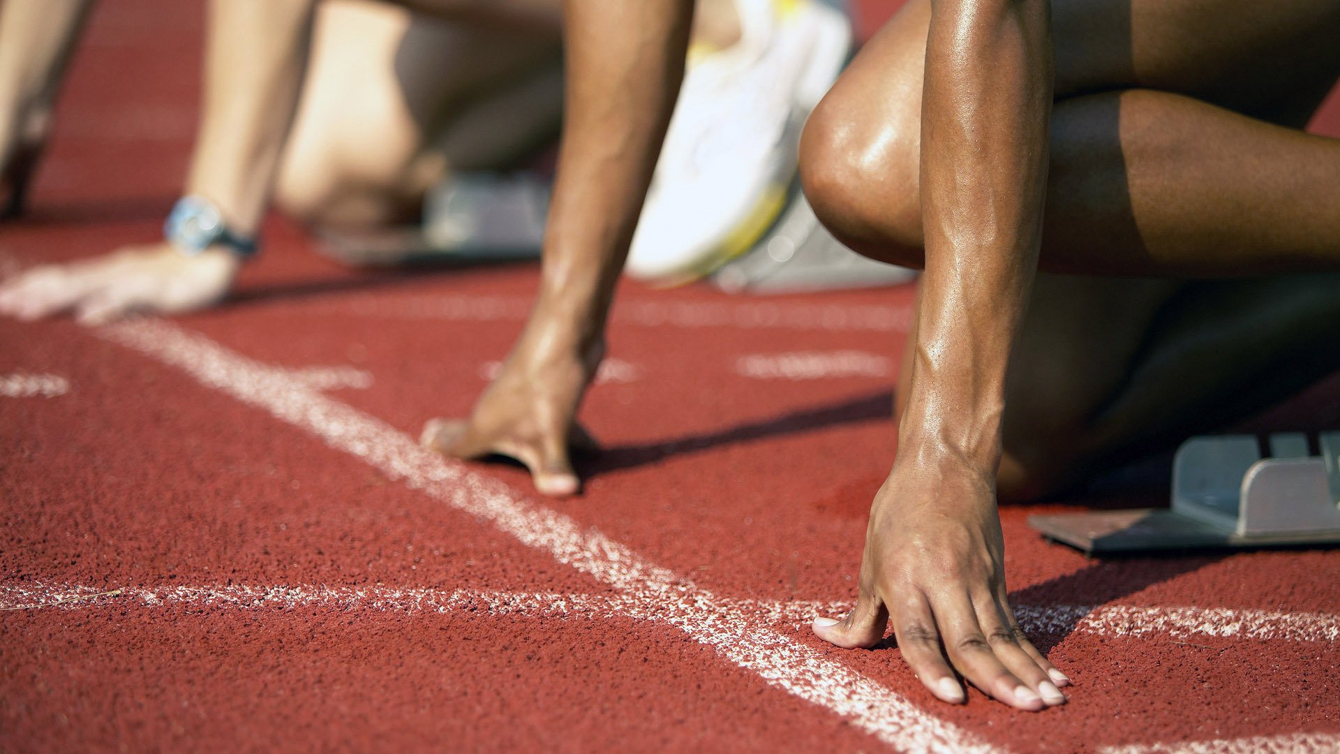 赛道上的权力更迭，哈斯车队如何碾压威廉姆斯，周冠宇关键制胜